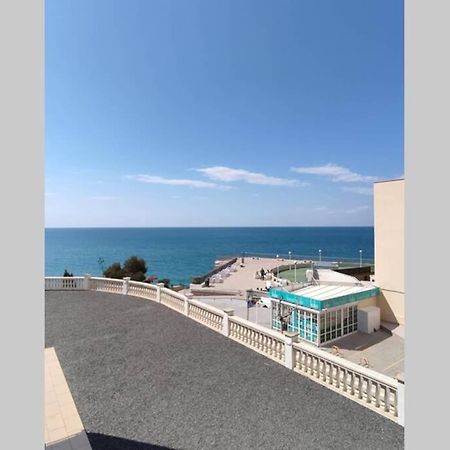 Paradis Salou, Centro Turistico, Wifi, Piscina, Vistas Al Mar Esterno foto