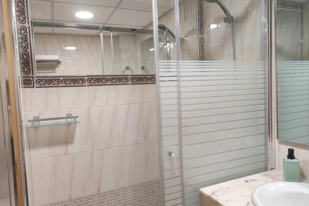 Paradis Salou, Centro Turistico, Wifi, Piscina, Vistas Al Mar Esterno foto
