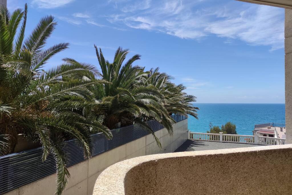 Paradis Salou, Centro Turistico, Wifi, Piscina, Vistas Al Mar Esterno foto