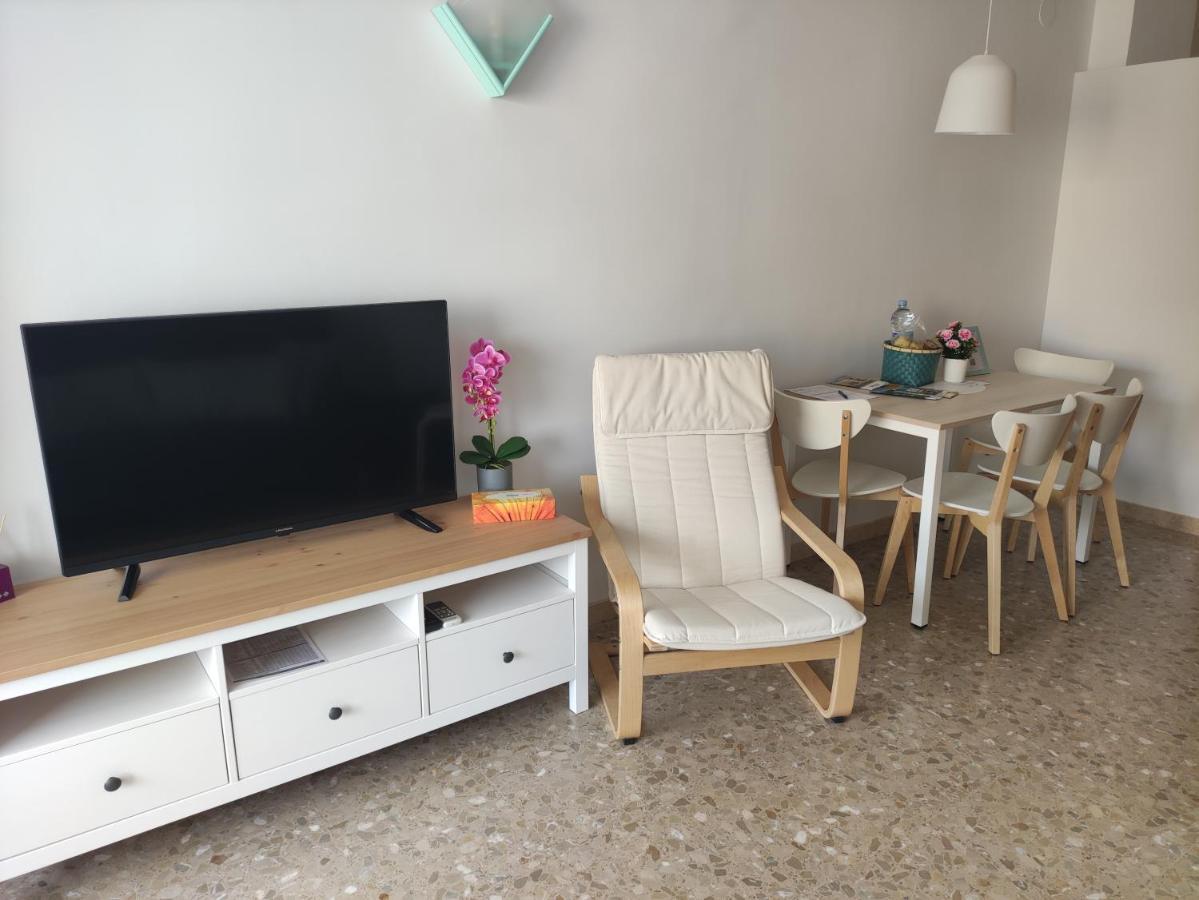 Paradis Salou, Centro Turistico, Wifi, Piscina, Vistas Al Mar Esterno foto